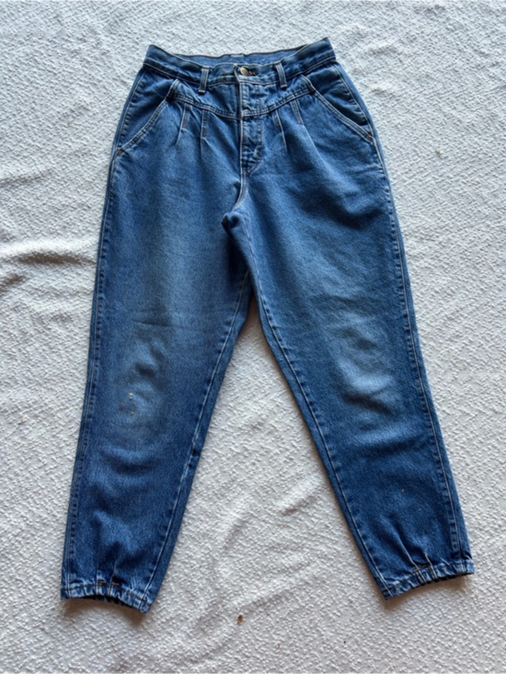 Vintage Chic Petite High Rise Pleated Tapered Mom Jeans | Made in USA